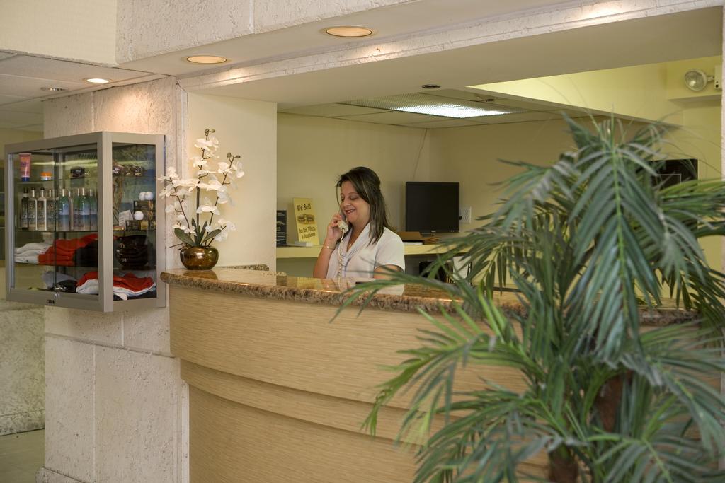 Ft Lauderdale Beach Resort Fort Lauderdale Bagian luar foto